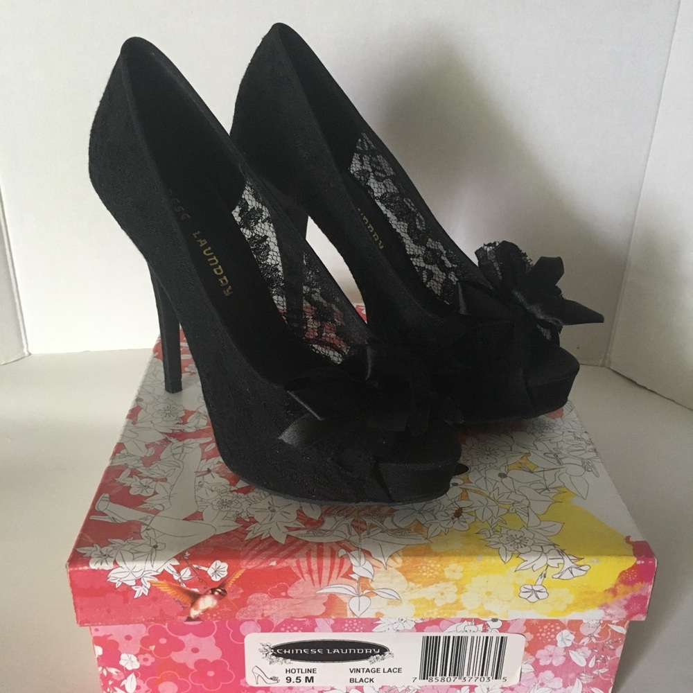 Chinese Laundry Black Lace Peep Toe Platform 9 1/2